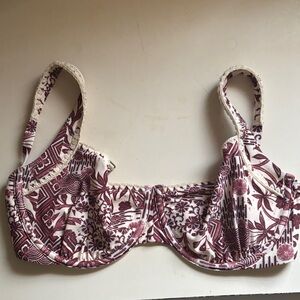 Abercrombie curve love swim, size S